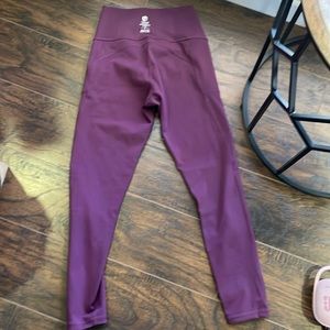 Born primitive leggings